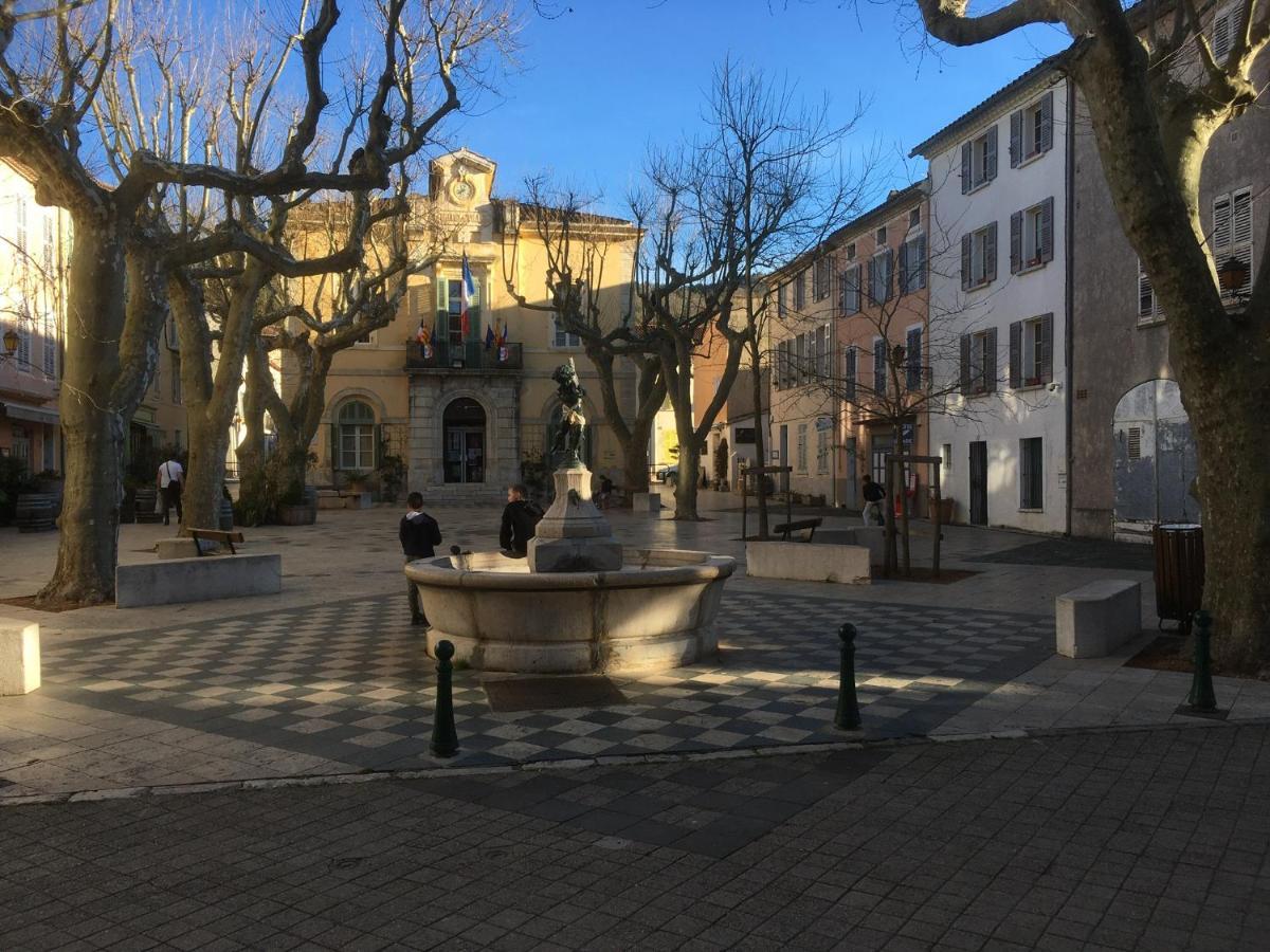 La Petite Bergerie, Les Hautes Roches โกลโลบรีแยส์ ภายนอก รูปภาพ
